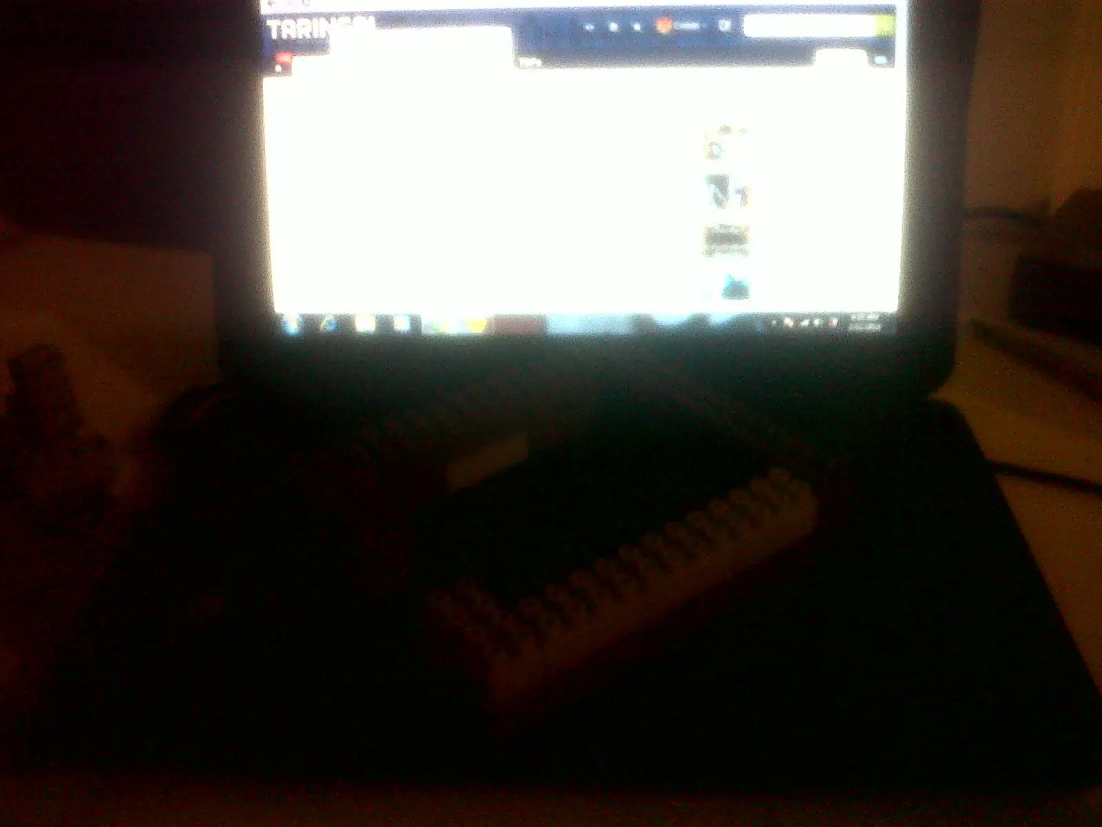 Hice una casita con ladrillitos de juguetes y te lo muestro.