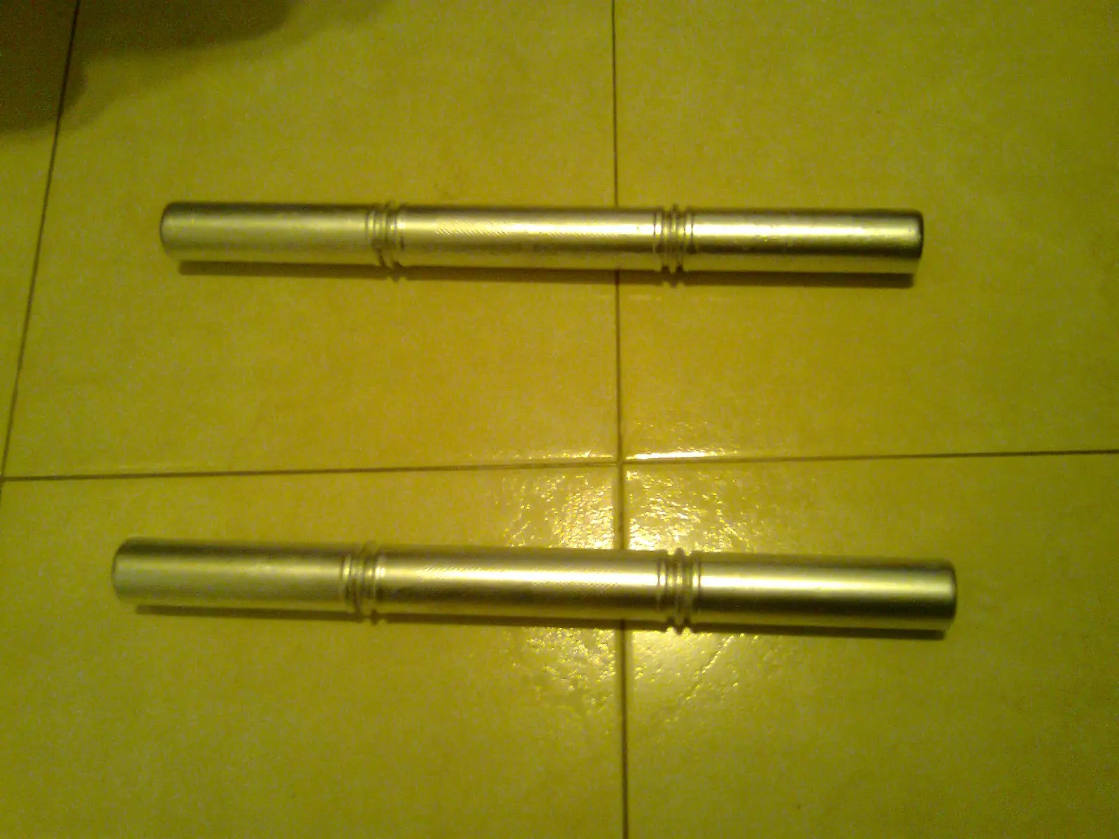 lije y pinte de cromado mis mancuernas, entra y mira!