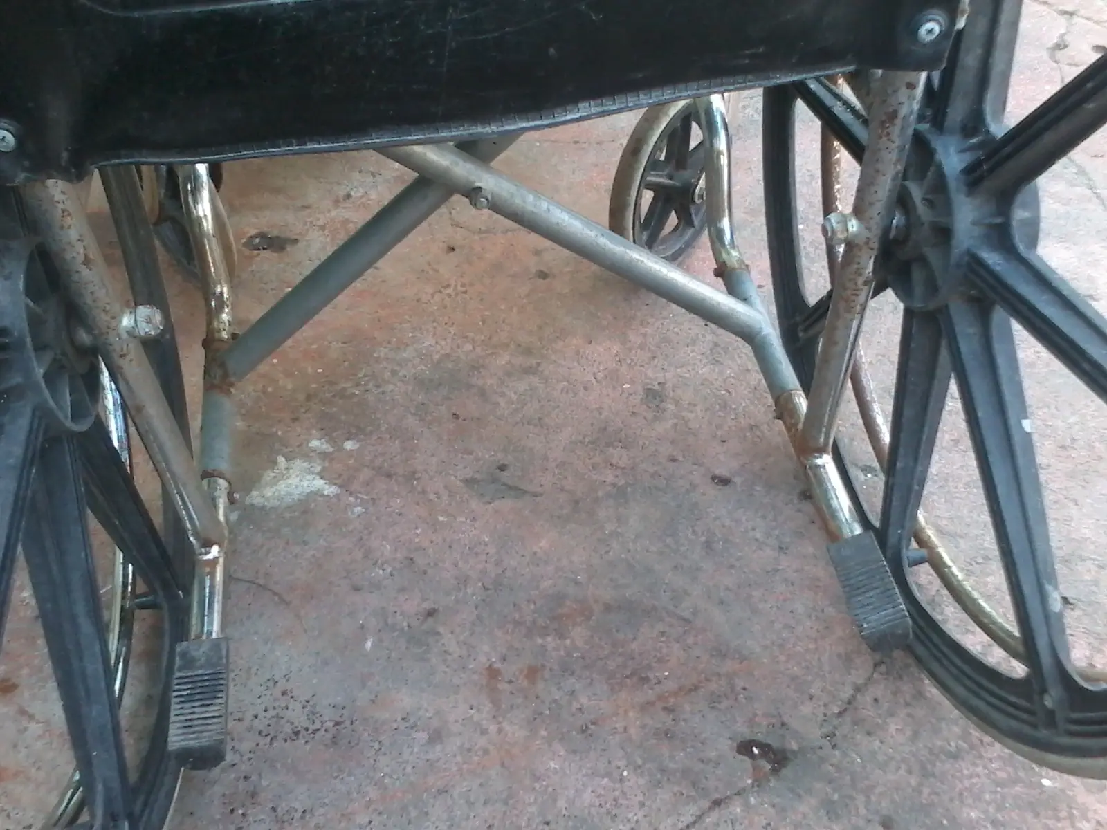 Restauré una silla de ruedas y te lo muestro!