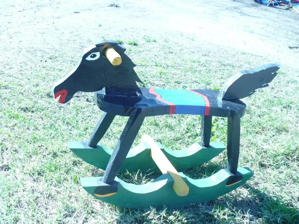 Juguetes para niños,mi inicio en la carpinteria.