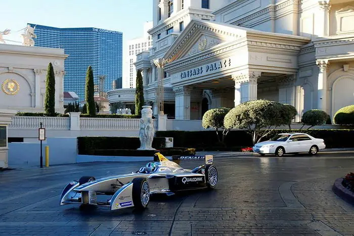 el neumatico de calle