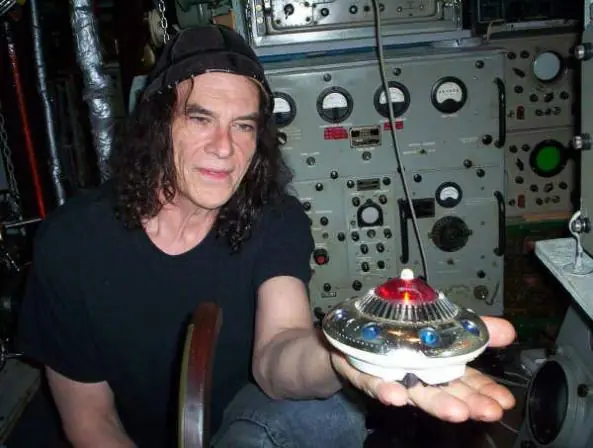 Nikola Tesla y el efecto Huckison