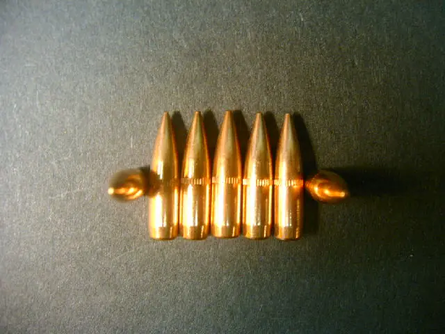 M-16