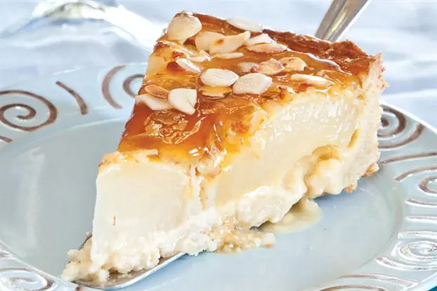 Tarta de peras y almendras