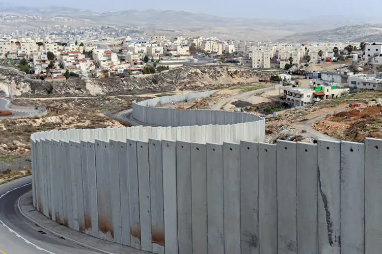 Muro de segregación: a 11 años del 'gran' proyecto
