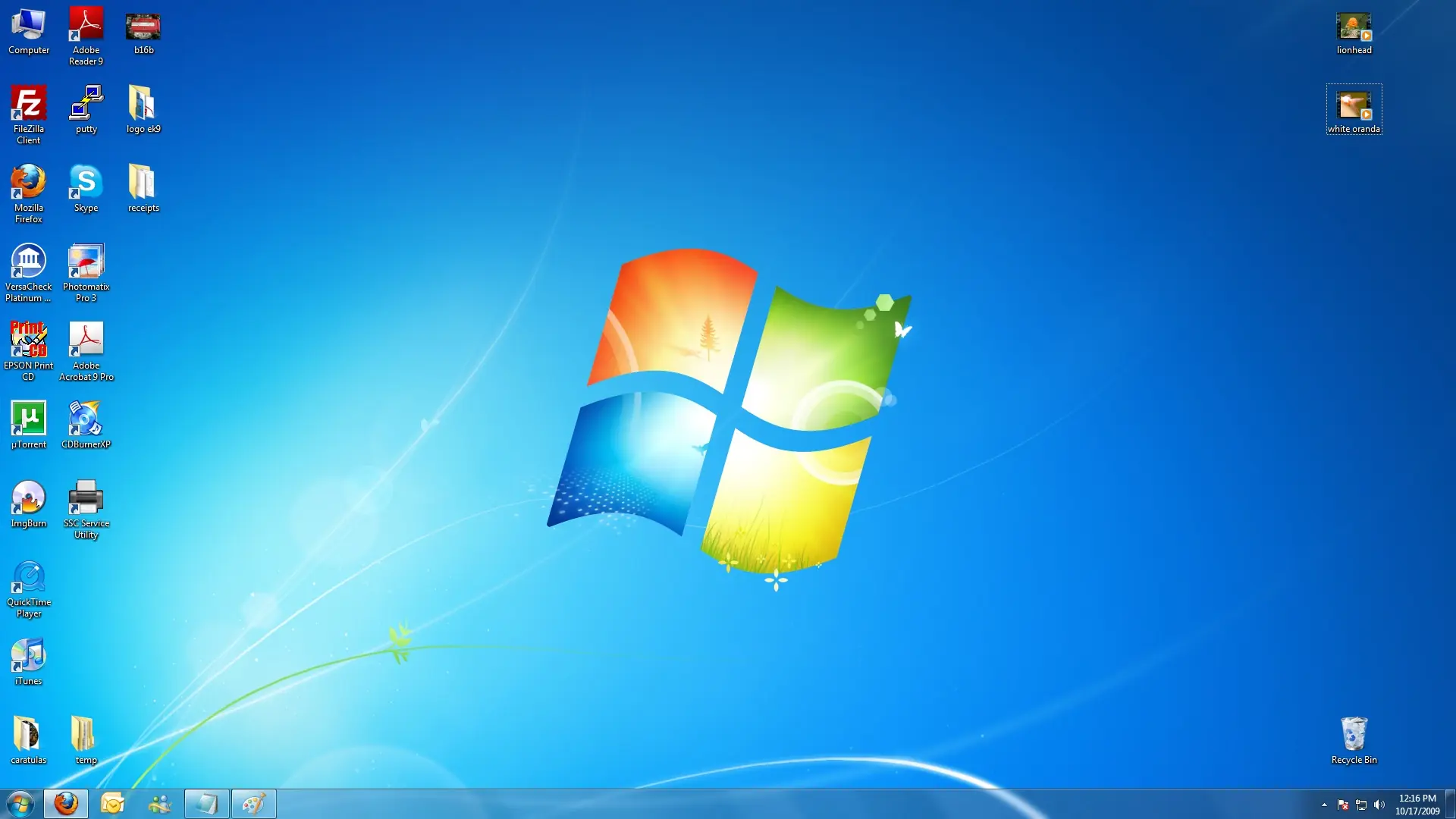 aburrido de tu escritorio de windows 7 cambialo!!