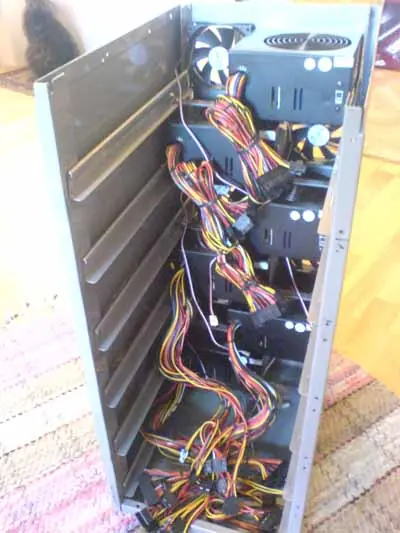 Helmer. El super computador Linux