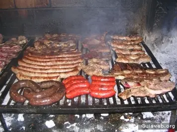 10 cosas que no debes hacer cuando preparas un asado