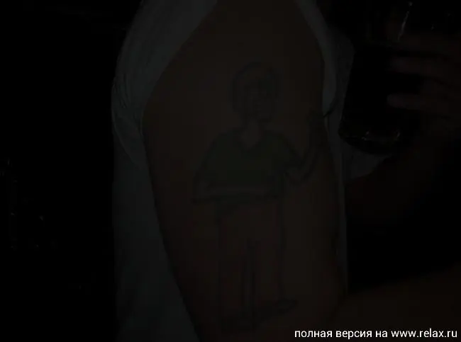 tatuajes fosforescentes + tatuajes raros