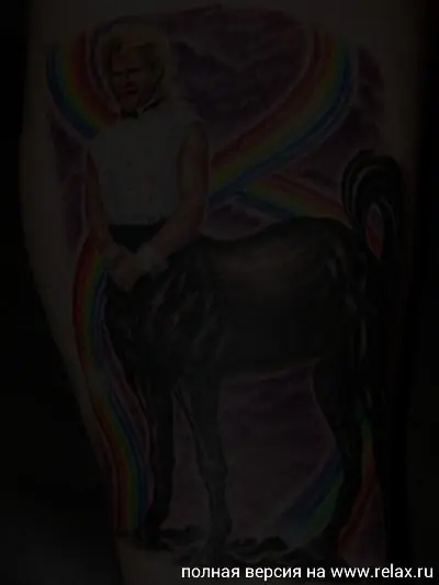 tatuajes fosforescentes + tatuajes raros
