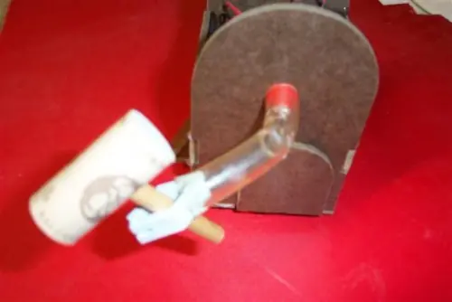 Crea al Robot de los Simpson (hazlo tu mismo)
