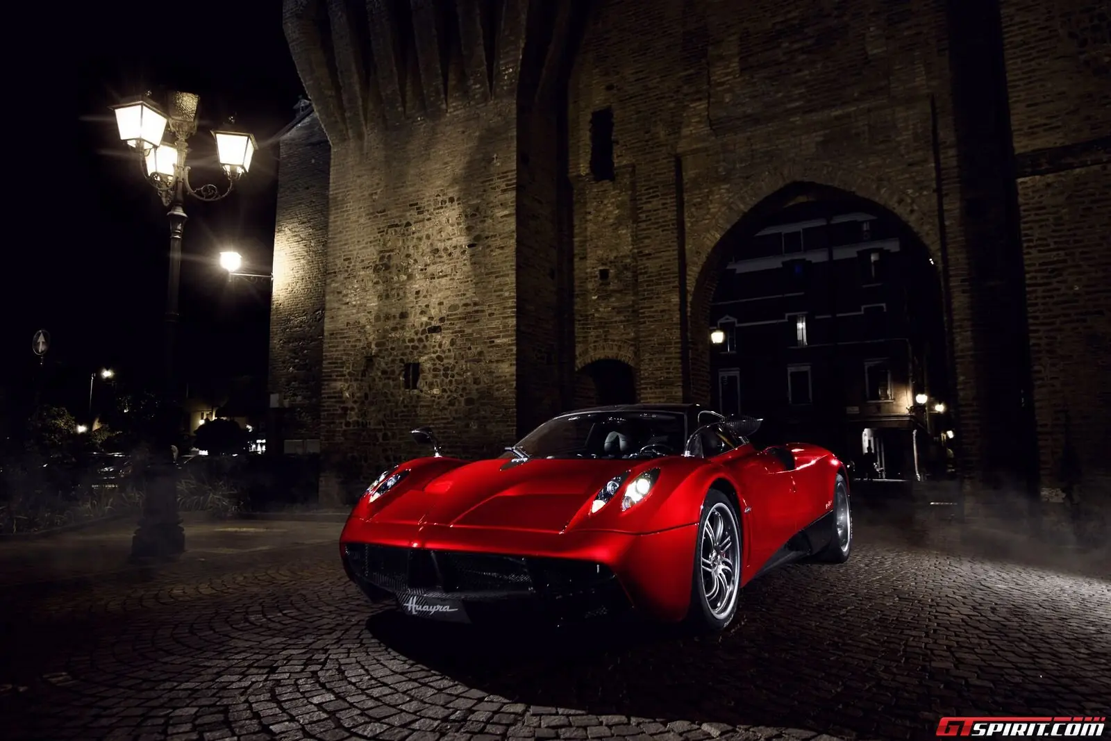 Pagani - Huayra (2012)