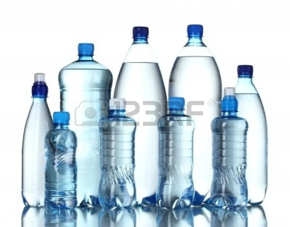 ¿Es higiénico rellenar las botellas de plástico?