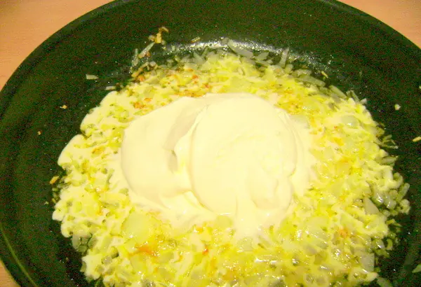 con salsa