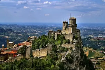 Los 10 países más longevos del mundo y sus secretos.