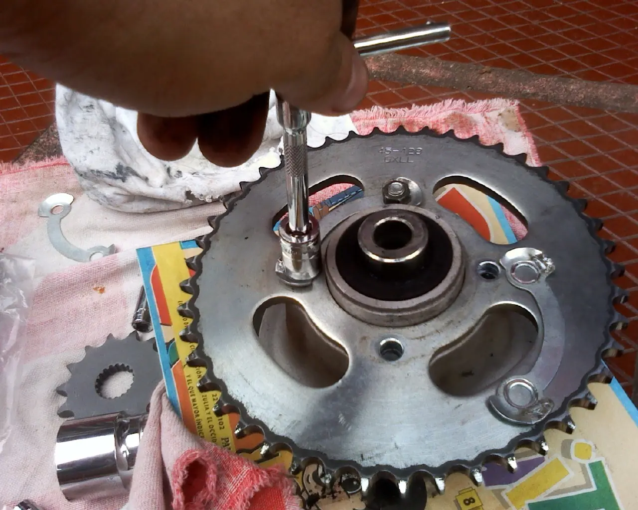Suzuki EN125-2a cambio de relacion