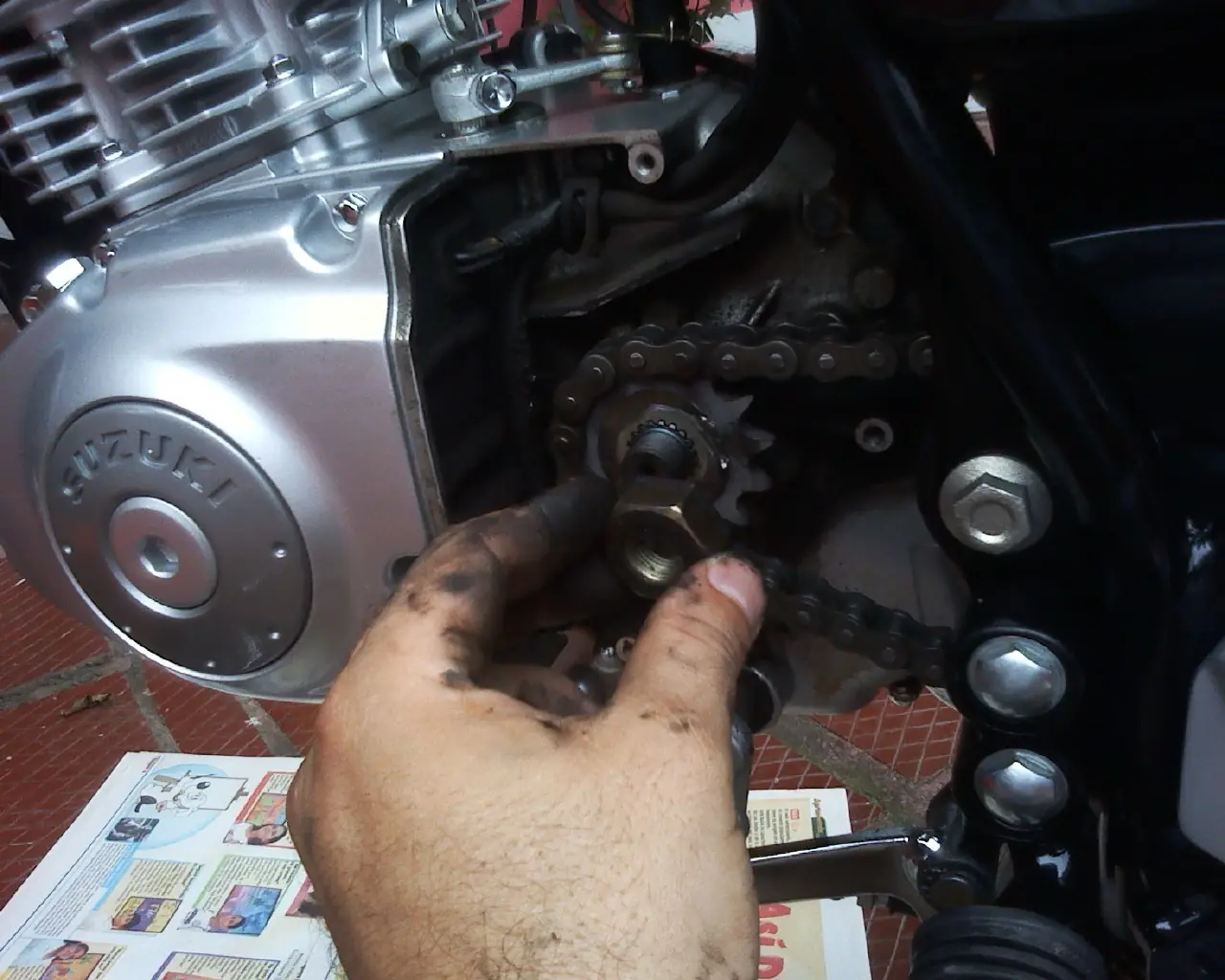 Suzuki EN125-2a cambio de relacion