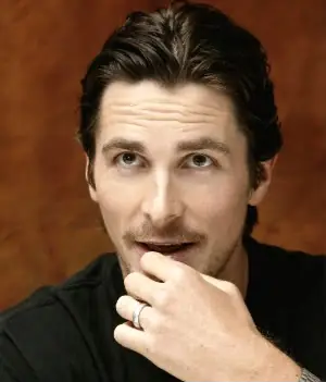 ¿ Christian Bale es la Rana Rene ?