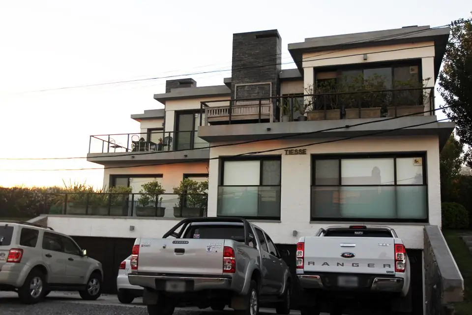 El lujoso departamento de Ricardo Echegaray en Punta del Est