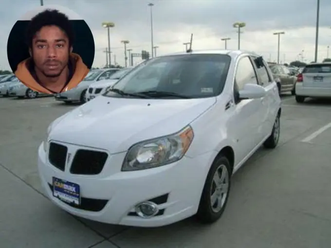 Se fue corriendo: Parapléjico roba una concesionaria