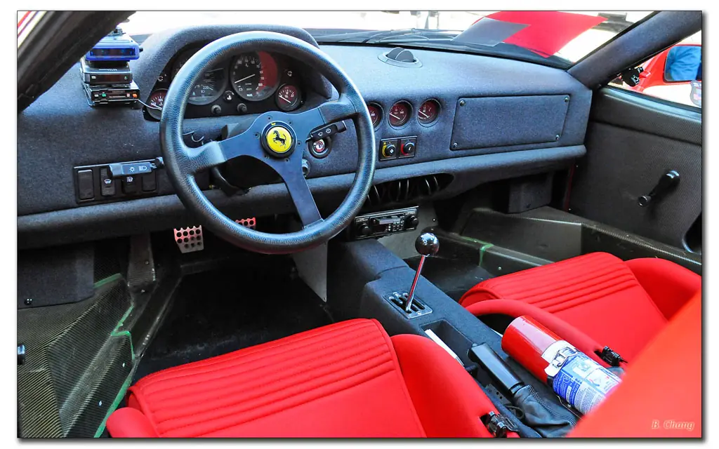 Ferrari - F40 (1987)