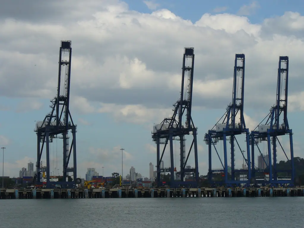 Todo sobre El Canal de Panamá + cámara en vivo