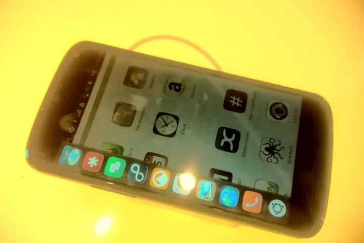 #Ubuntu se mueve en el #MWC2014