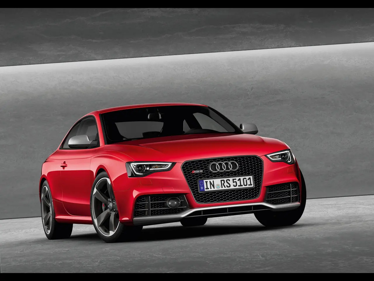 Audi RS5 2012