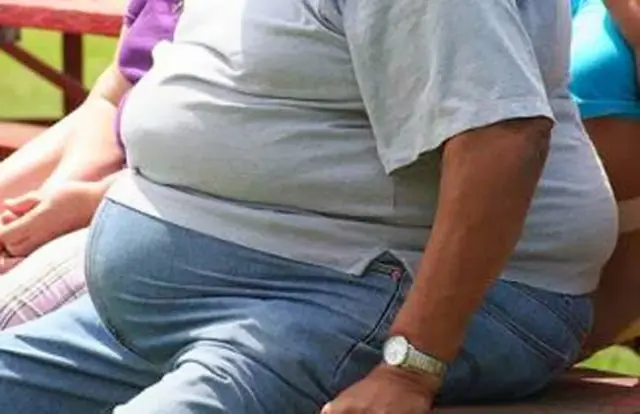 Dormir mal y no tener sexo ¡engorda!