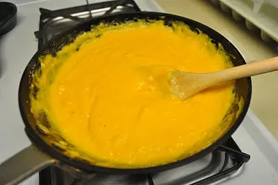 macaroni with cheese