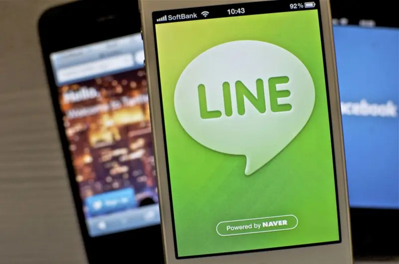 Mensajeria movil: usuarios registrados y usuarios activos