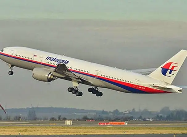 El Avión de Malaysia fue raptado por los ovnis