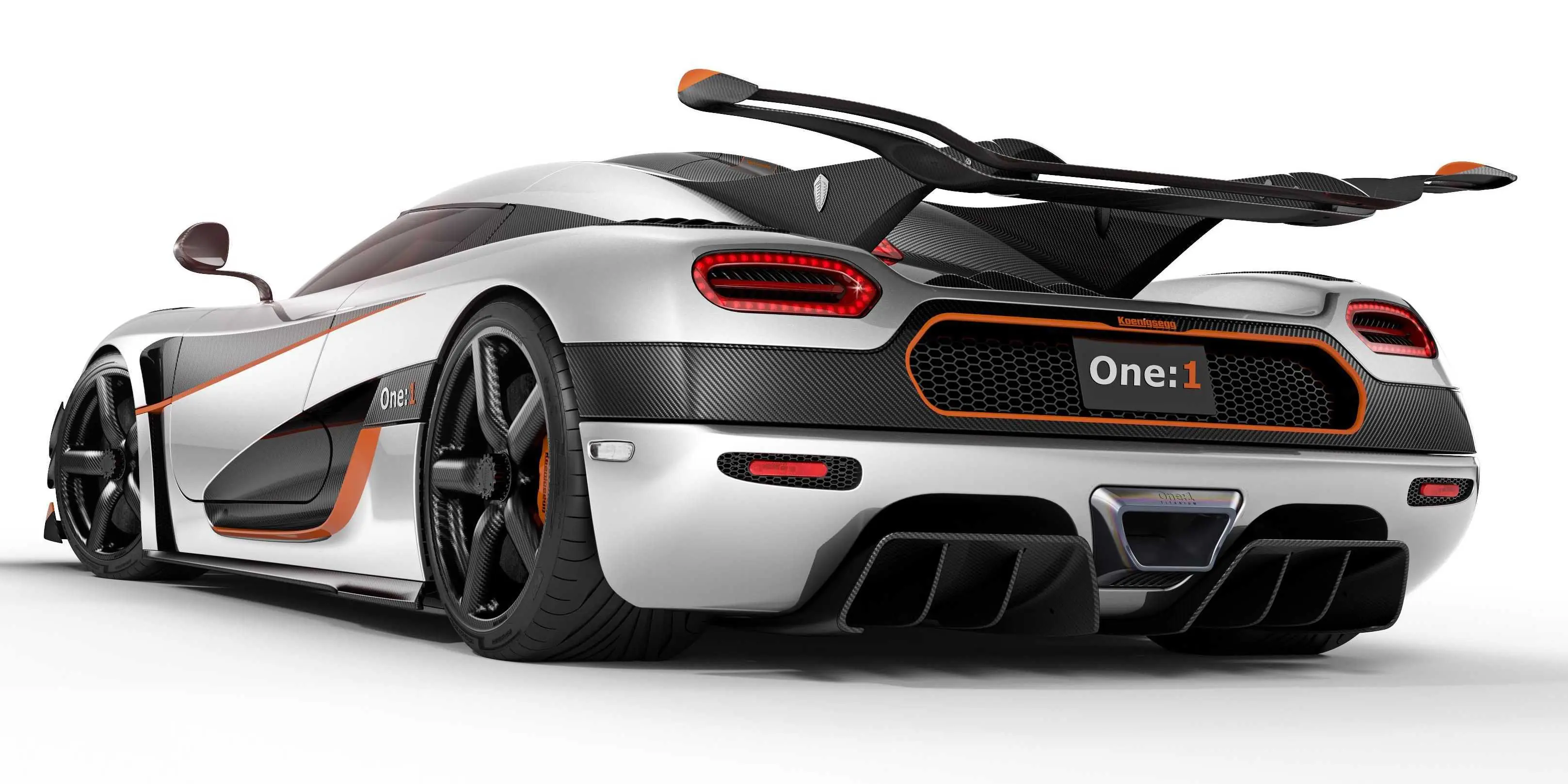 Revelan imágenes del koenigsegg one