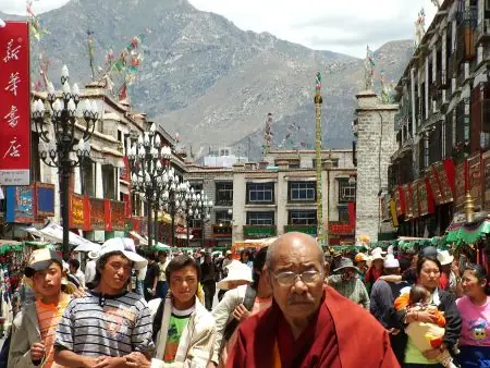 el verdadero dalai lama y su amado tibet