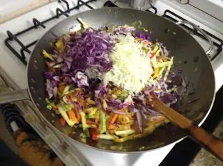 Verduras y Pasta al Wok con Salsa Teriyaki
