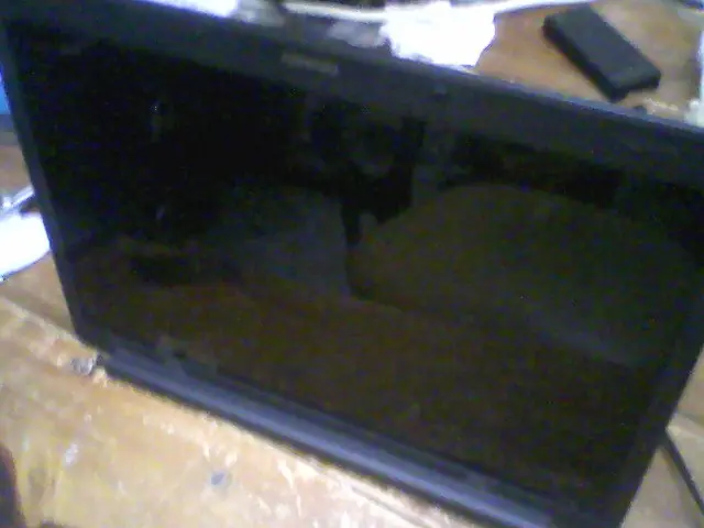 Como armar un monitor de pc con un pantalla lcd de notebook