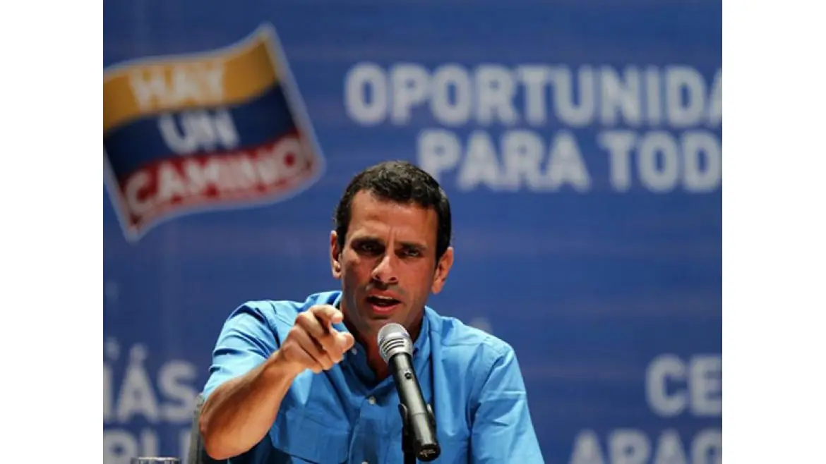 Si gana, Capriles se acercará a EEUU y Cuba