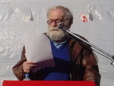 El Genocidio en Argentina de Roca a Videla( by whiterabbit)