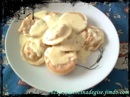 Sorrentinos con salsa bechamel