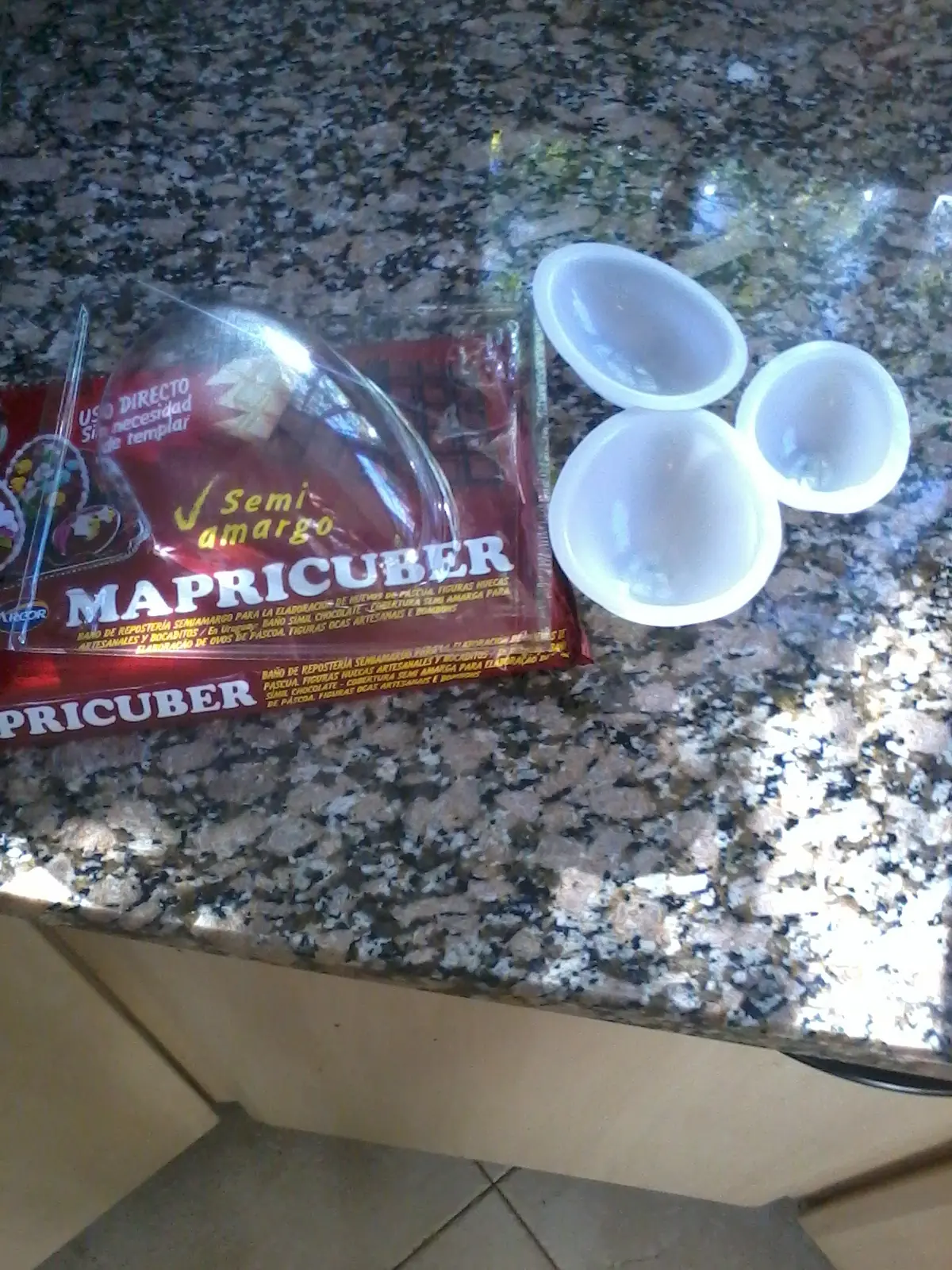 Huevos de pascua y Pop cakes