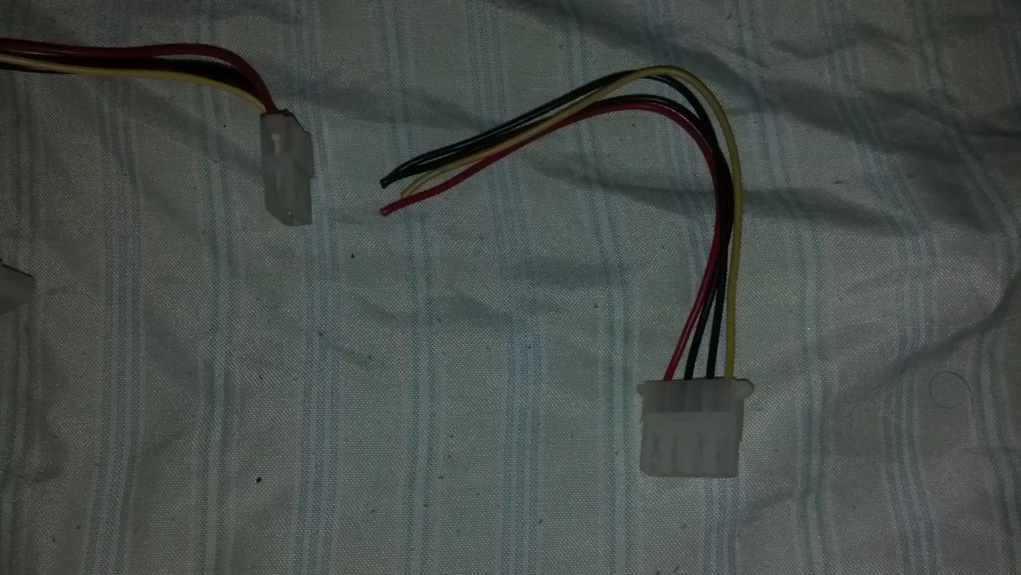 220V