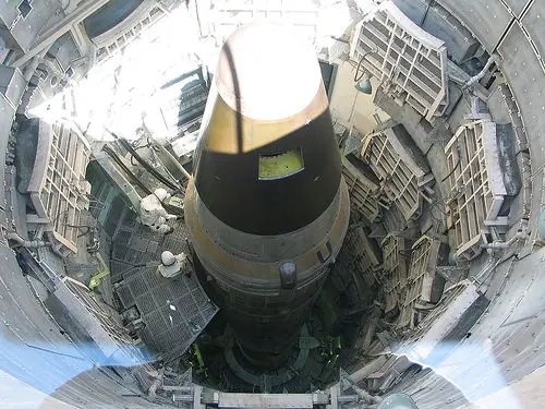 ¿Como sobrevivir a una guerra nuclear?