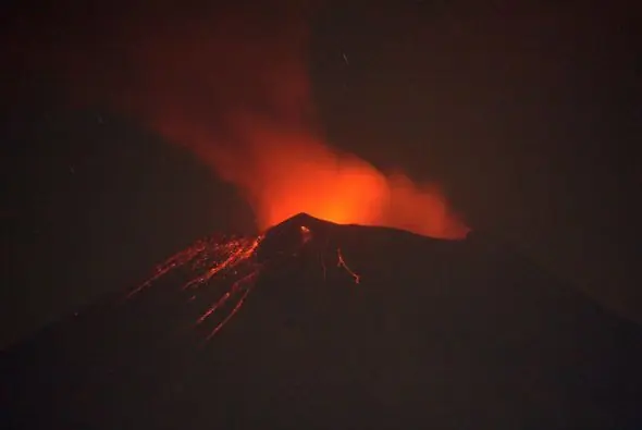 El volcán Popocatépetl, vídeo en vivo e información.