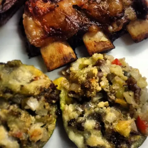 Zapallitos Rellenos con Asado al Horno [Foto-Receta]