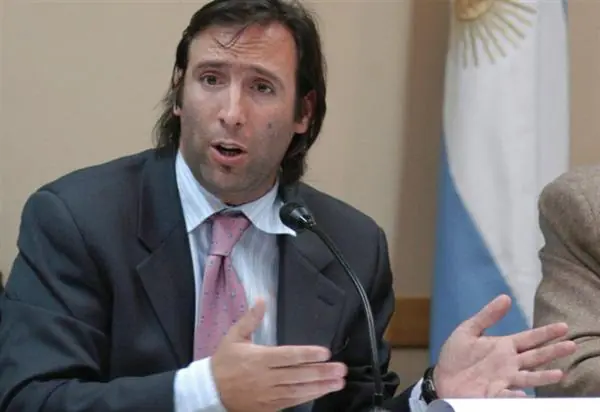Prevén "estanflación" con impacto social y labor