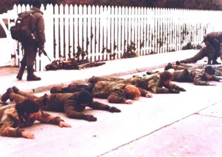LAS MALVINAS SON ARGENTINAS