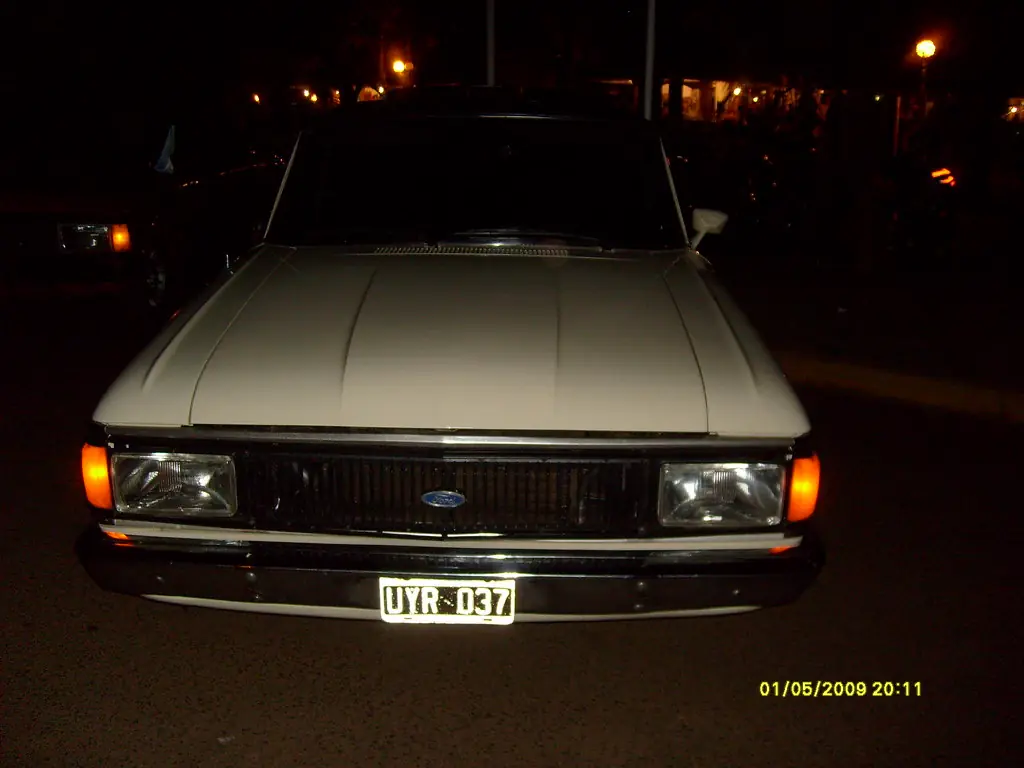 MegaPost: Expo de Autos Viejos Pero Fierreros!