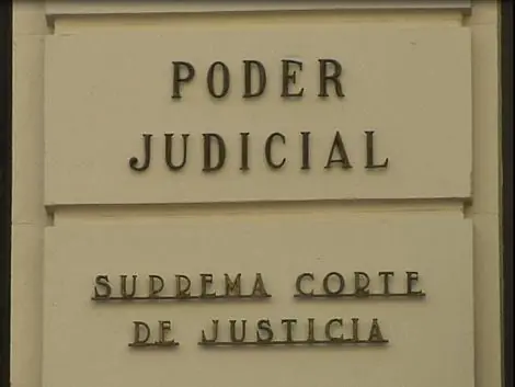 quedó