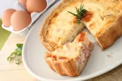 Tarta de jamón y queso