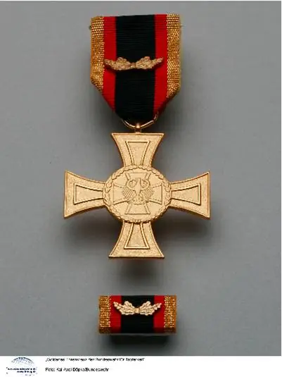 La Cruz de Hierro:1939-1957